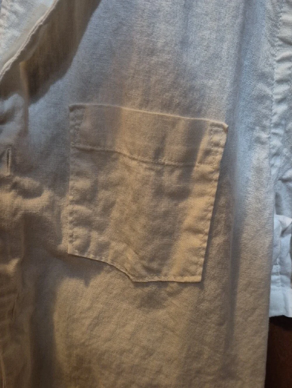 GAP White Short Sleeve Button Down Shirt